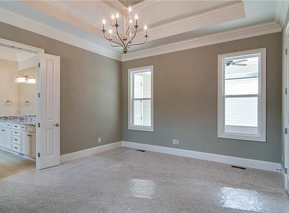 4th image of 1651 Townsend Blvd