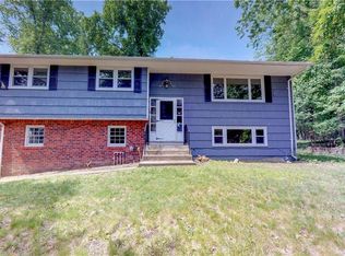 3 Rhonda Ln, Monsey, NY 10952