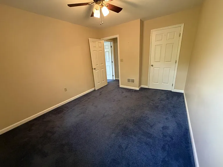 99 Lee Ann Ct — Photo 9