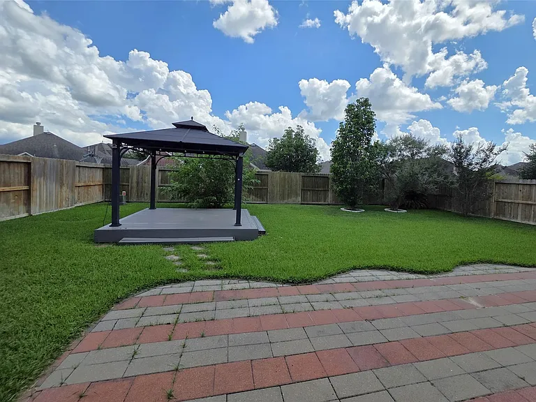 10038 Barr Lake Dr — Photo 43
