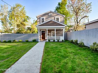 1217 Wooster St, Wilmington, NC 28401