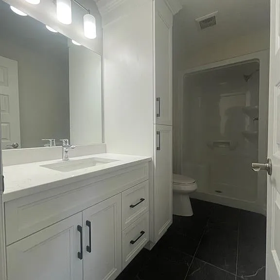 138 Lane St — Photo 13
