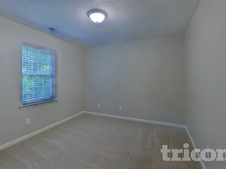6951 Silver Garden Ln — Photo 13
