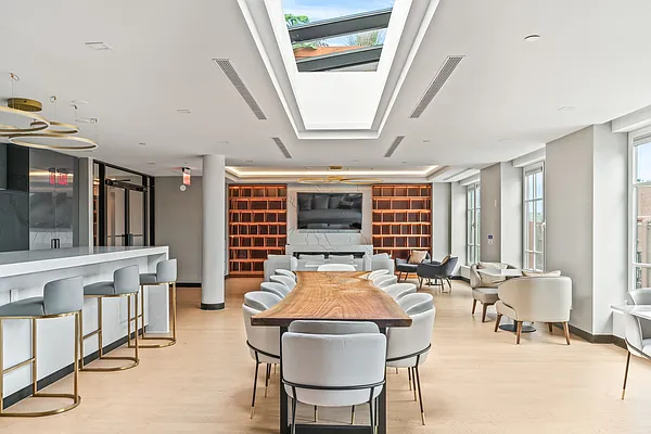 Rented by Compass | media 33