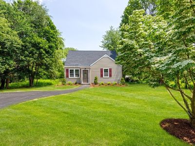 136 East St, South Hadley, MA, 01075