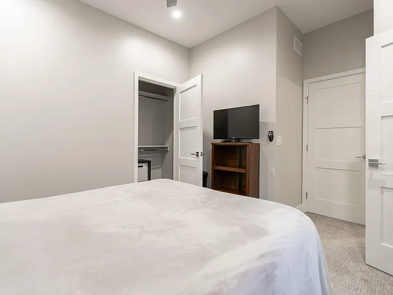 1262 N Yates St #4 — Photo 13