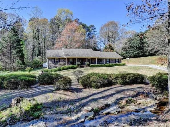 2582 Kenwood Dr, Duluth, GA 30096