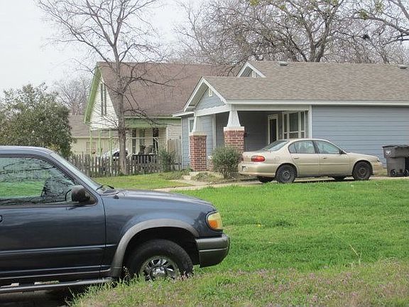 3rd image of 1243 E Arlington Ave