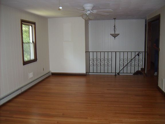 upper level family room