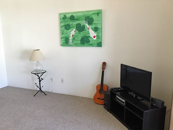 2nd image of 75-6081 Alii Dr APT Z202
