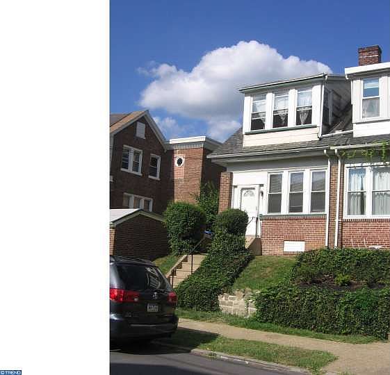 Building Photo 3