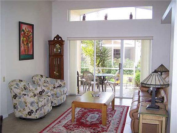 5th image of 7142 Haviland Cir