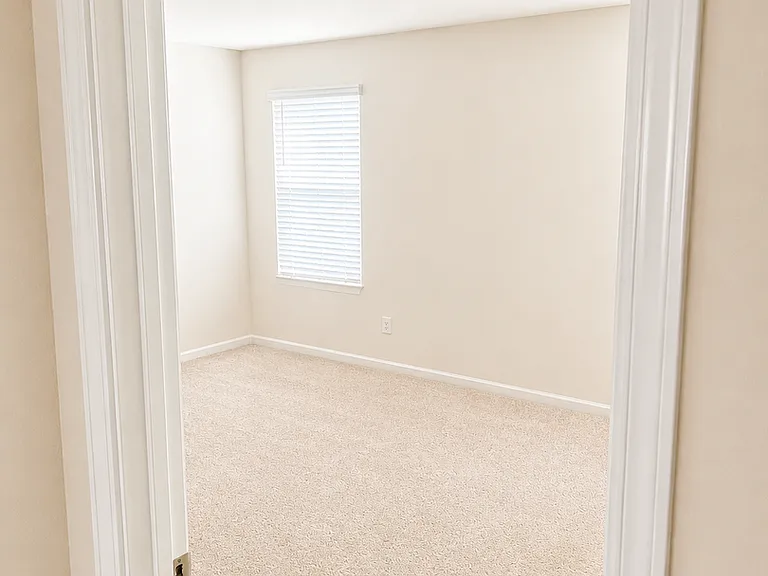 102 Benelli Dr — Photo 9