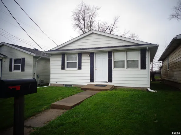 403 E Embert Pl, Peoria, IL 61603