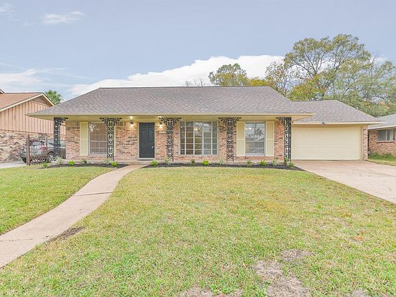 2nd image of 5511 Whispering Creek Way