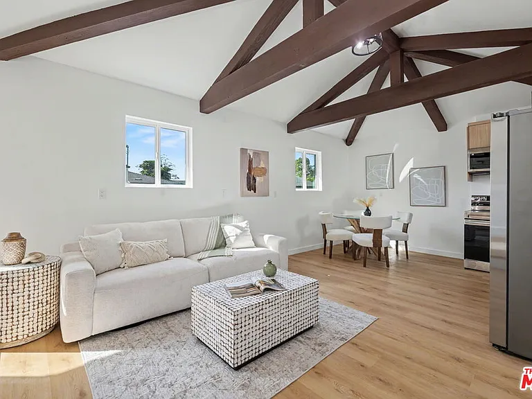 2831 Overland Ave — Photo 34