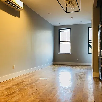 Rented by Nooklyn NYC LLC | media 45