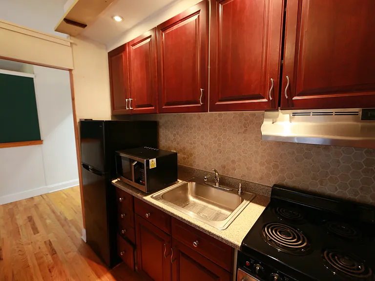 94 Washington St #20 — Photo 13