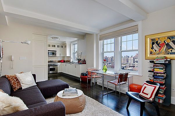 1st image of 27 W 72nd St #1510