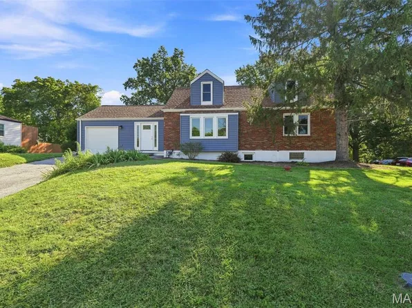 9316 Sappington Rd, Saint Louis, MO 63126