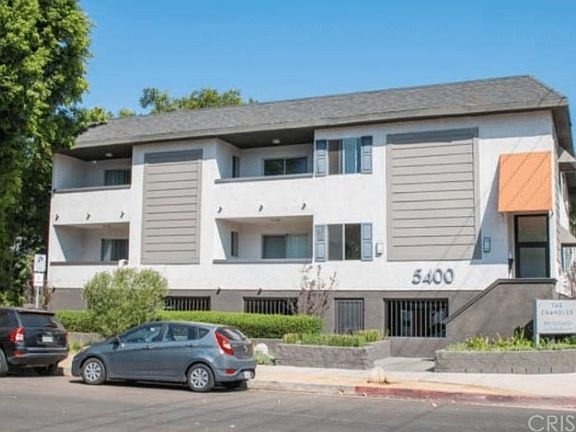 4th image of 5400 Radford Ave