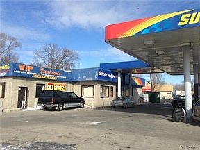 5th image of 1555 E Outer Dr