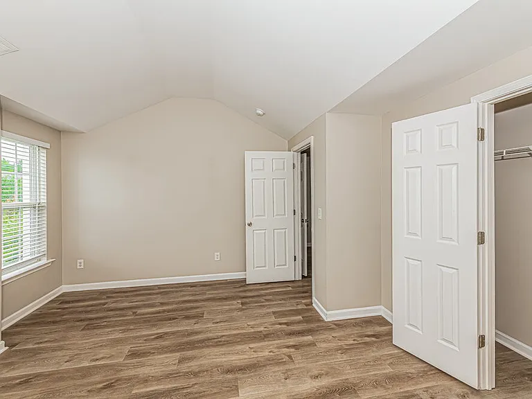 1549 Pebble Ridge Dr — Photo 11