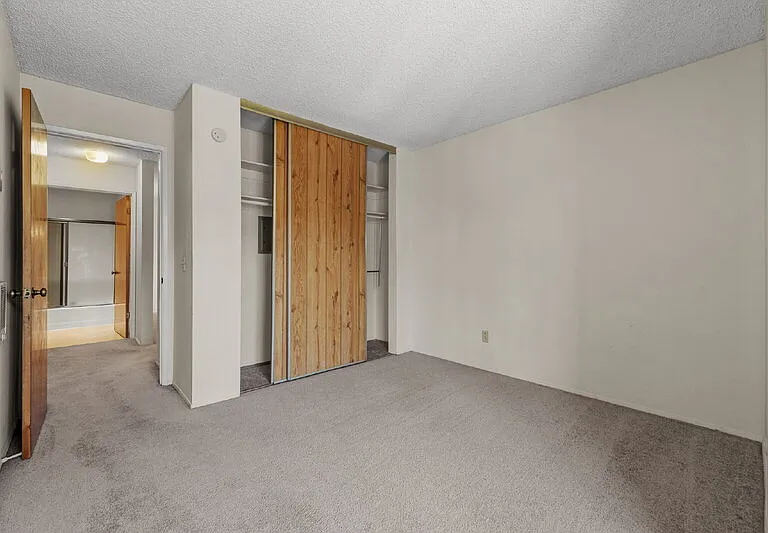 8308 Regents Rd #2E — Photo 16