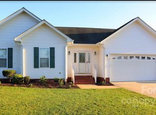 111 Cheval Trl, Cleveland, NC 27013