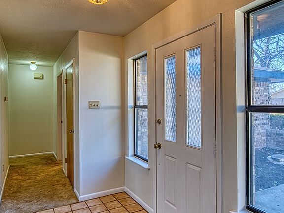 2nd image of 85 Skyview Dr