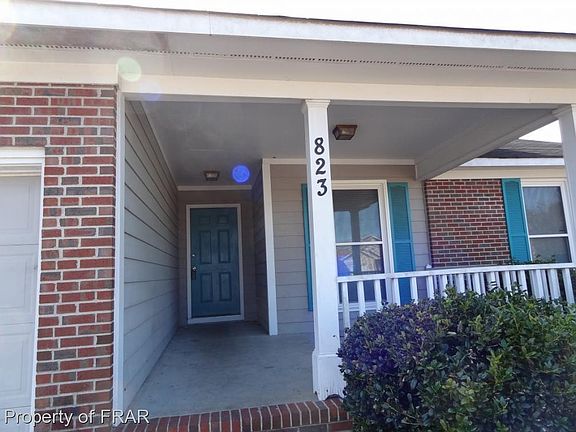 2nd image of 823 Brownsboro Pl