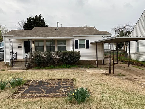 220 E Myrtle Dr Photo 1