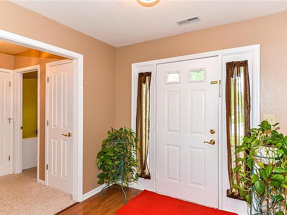2nd image of 12754 Glengary Dr