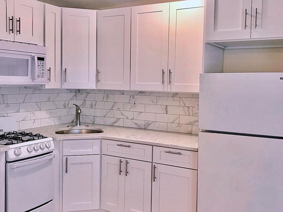 1st image of 550 Palmer Ave #2