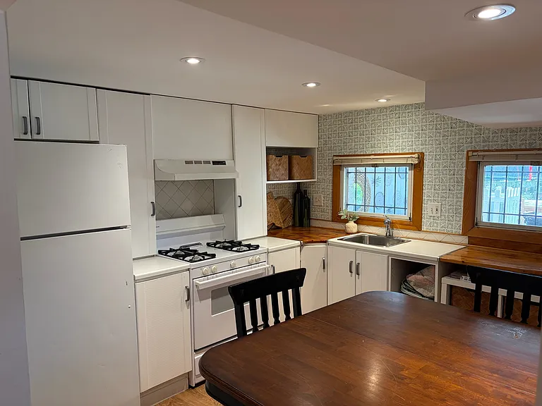 20 W St NW — Photo 15