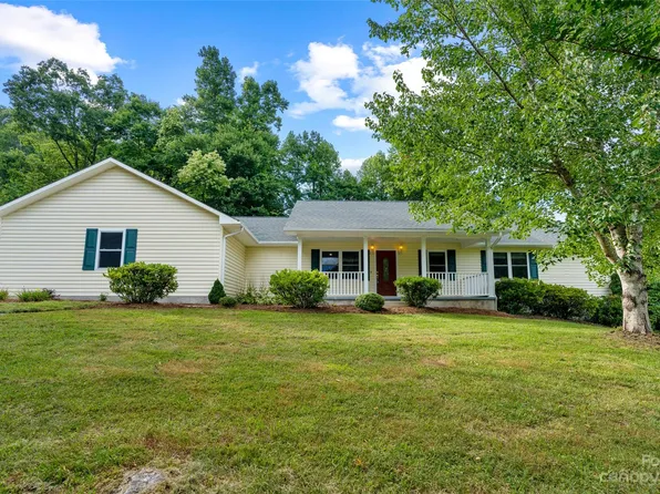 47 Poplar Creek Dr, Asheville, NC 28805