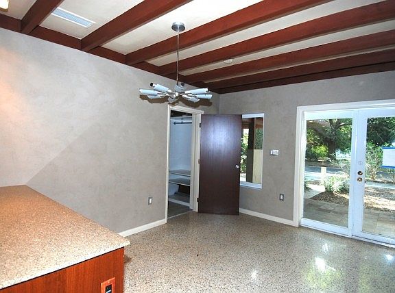 3rd image of 5200 Eastchester Dr