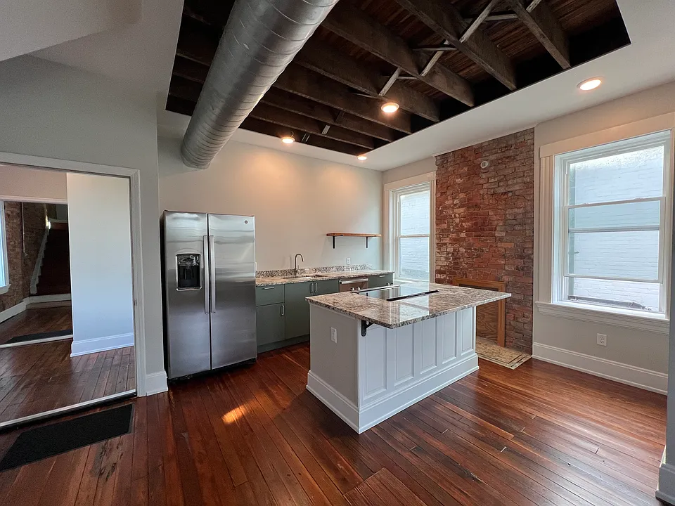 4330 Spring Grove Ave #5