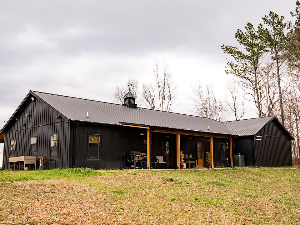 28th image of this home