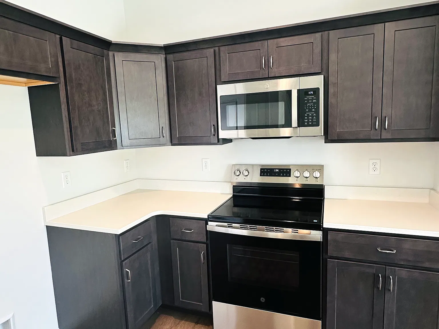 3 bed, 2.5 bath, 1772 sqft, $2,250 — Photo 4