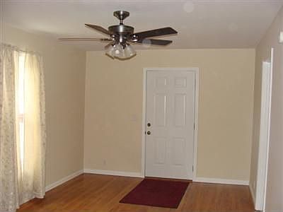 4th image of 638 McKinley Ave