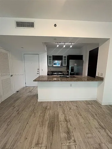 951 Brickell Ave #2403 Photo 1
