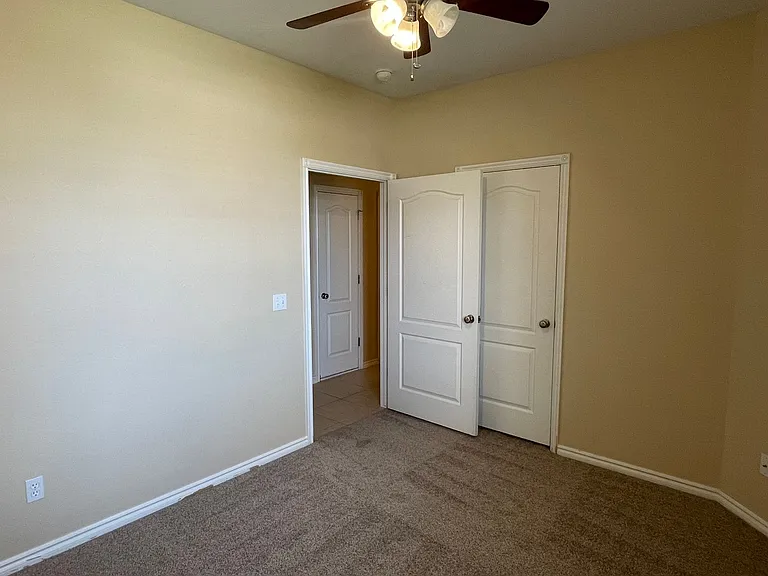 11311 NW 121st Pl — Photo 13