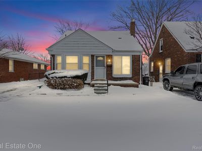 20688 Fleetwood Dr, Harper Woods, MI, 48225