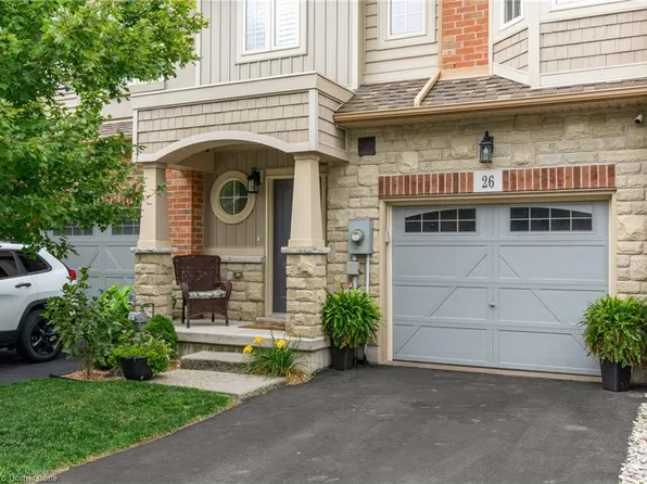 7 Lakelawn Rd #26, Grimsby, ON L3M 0E9