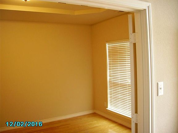 5th image of 1501 Brownstone Dr