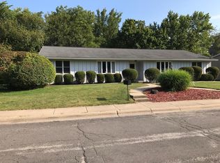 12216 N Woodcrest Dr, Dunlap, IL 61525