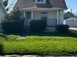 108 Meadow Ct, Barberton, OH