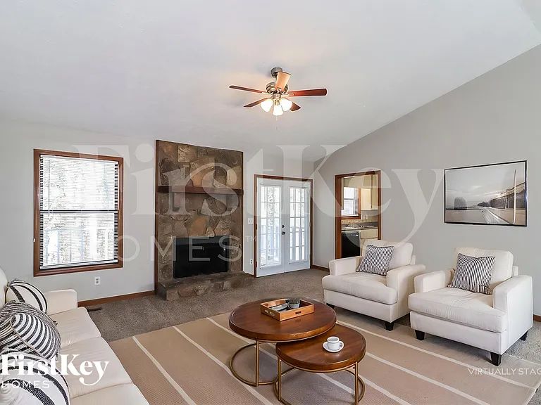 213 Park Ave — Photo 4
