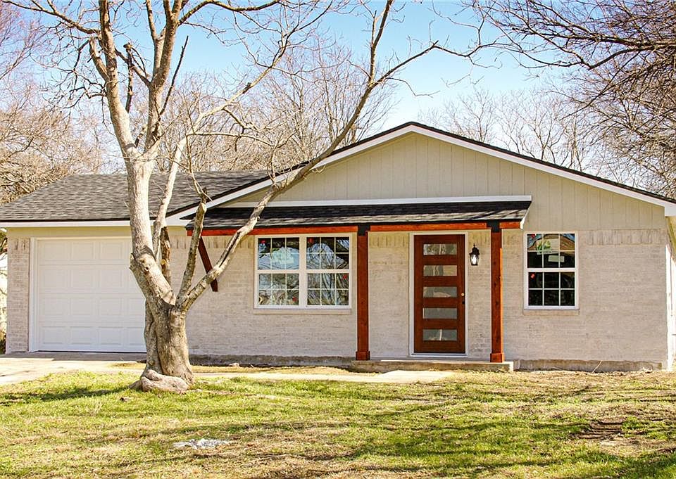 1st image of 1109 Harry James Dr